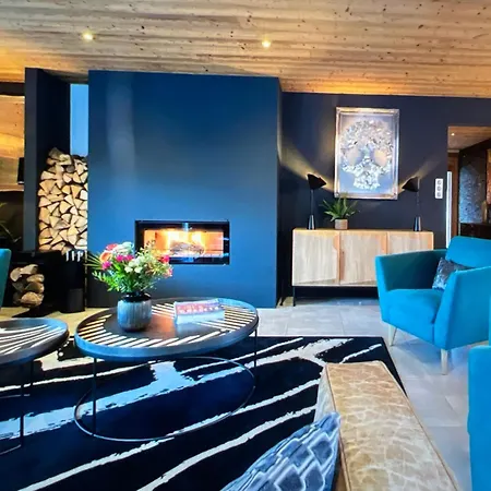- Up To 10 Persons * Breuil-Cervinia